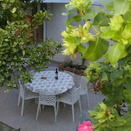 Apartman Restovic Bol Ngoại thất bức ảnh