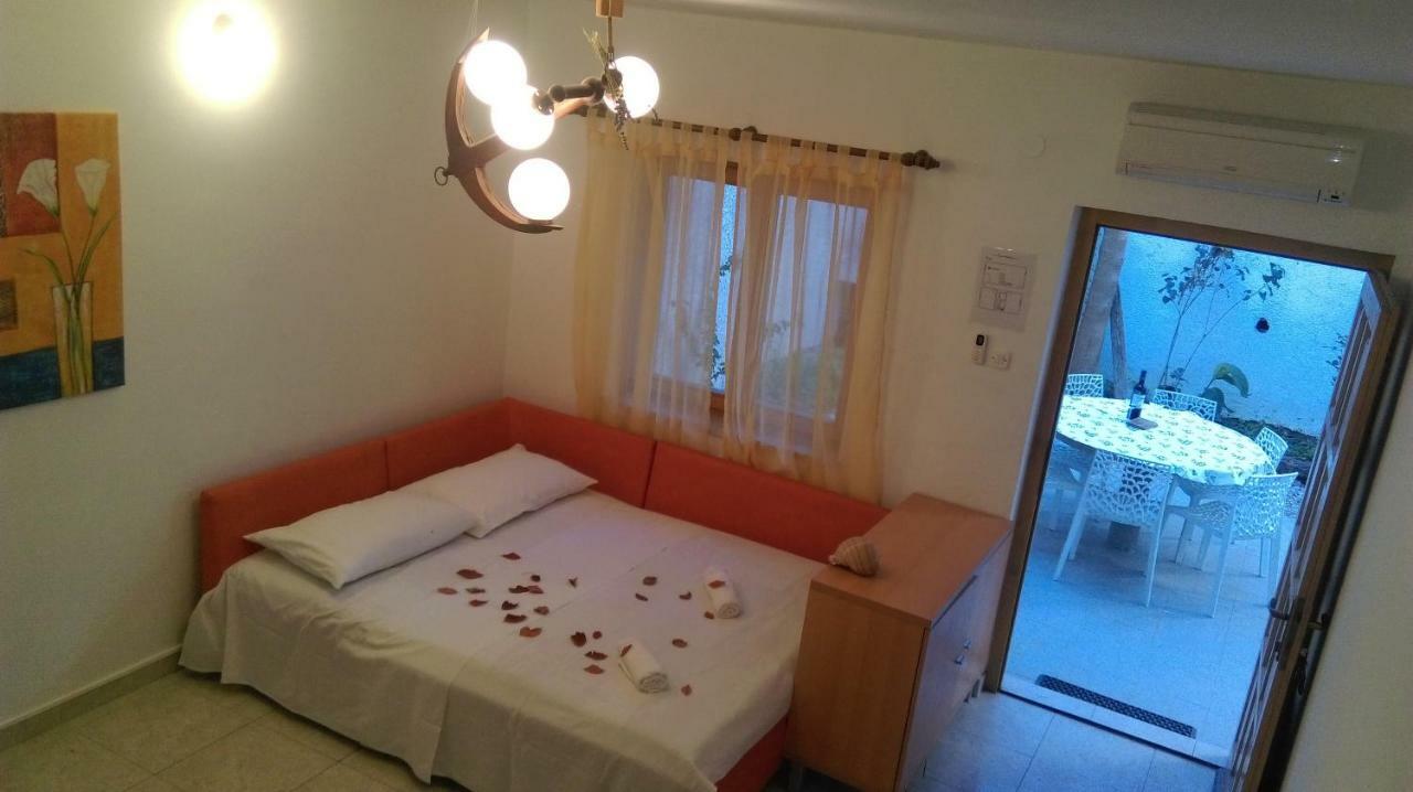 Apartman Restovic Bol Ngoại thất bức ảnh
