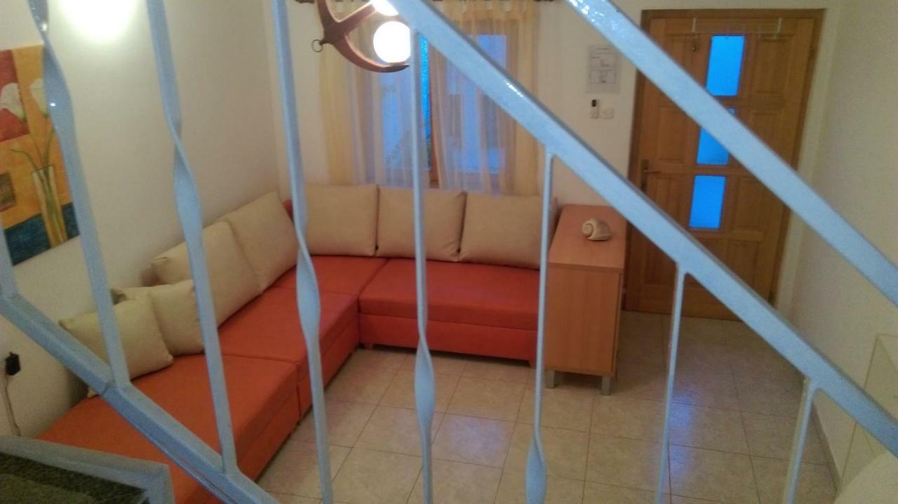 Apartman Restovic Bol Ngoại thất bức ảnh