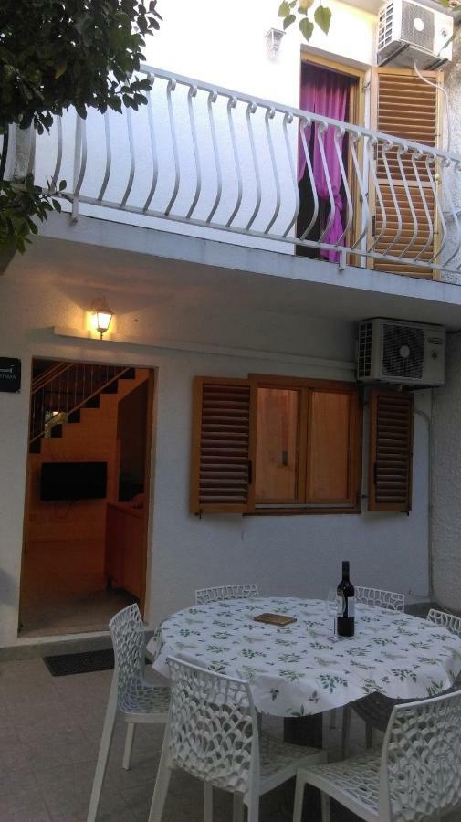 Apartman Restovic Bol Ngoại thất bức ảnh